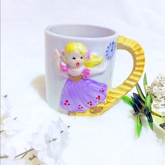 🧚🏻♂️Disney’s VTG🕛3-D Cinderella’s Ceramic Mug - Picture 3 of 12